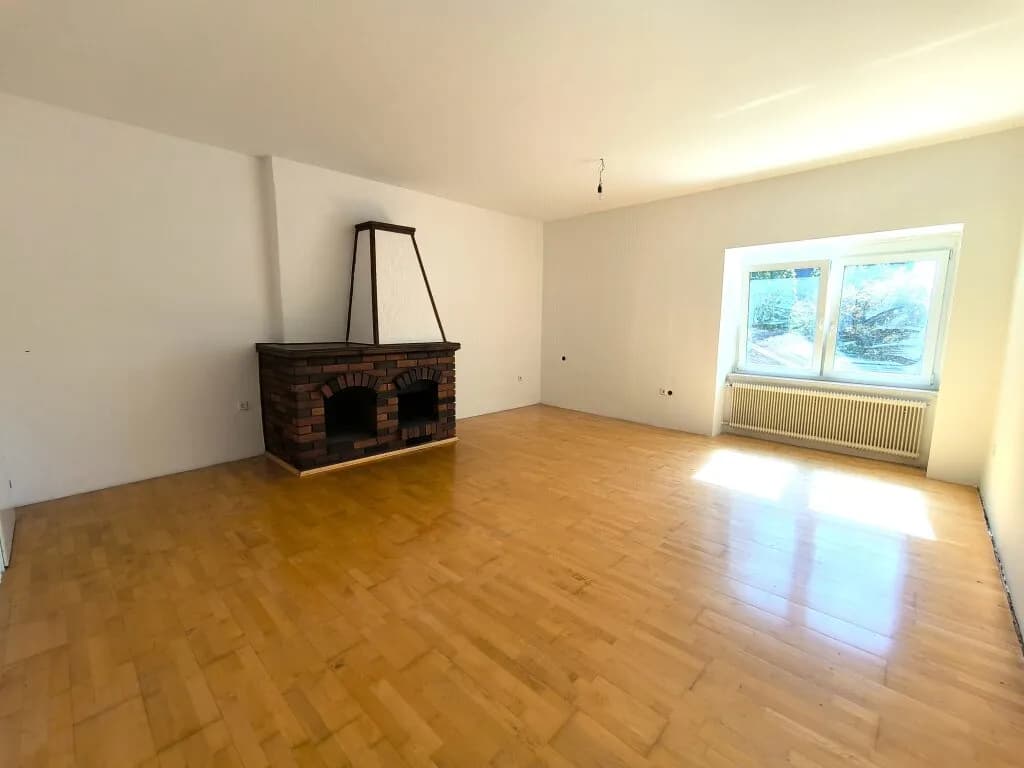 7-Zimmer-Wohnung kaufen in Völkermarkt – 254 m², € 275.000 – Bild 2 von 26