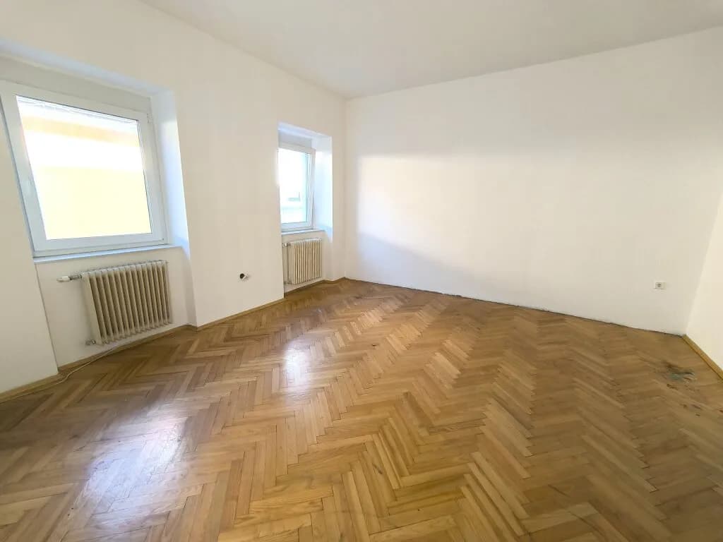 7-Zimmer-Wohnung kaufen in Völkermarkt – 254 m², € 275.000 – Bild 7 von 26