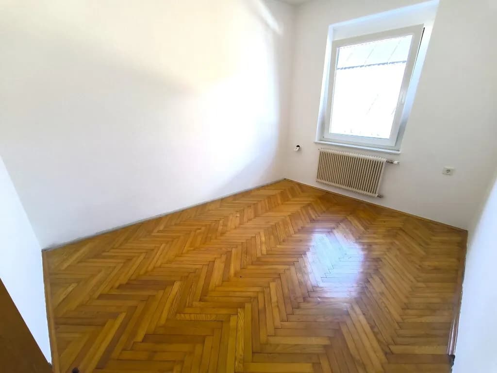 7-Zimmer-Wohnung kaufen in Völkermarkt – 254 m², € 275.000 – Bild 20 von 26
