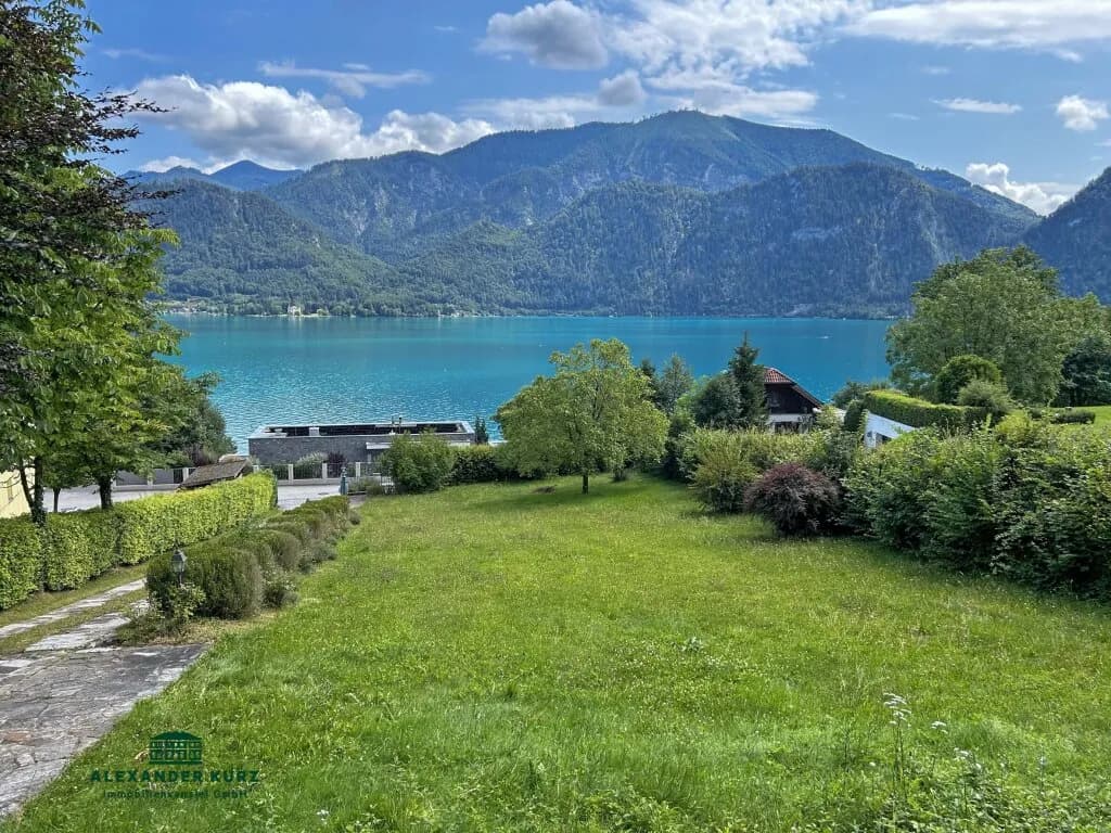 Grundstück kaufen in Vöcklabruck – 2 200 m², € 3.100.000 – Bild 2 von 6