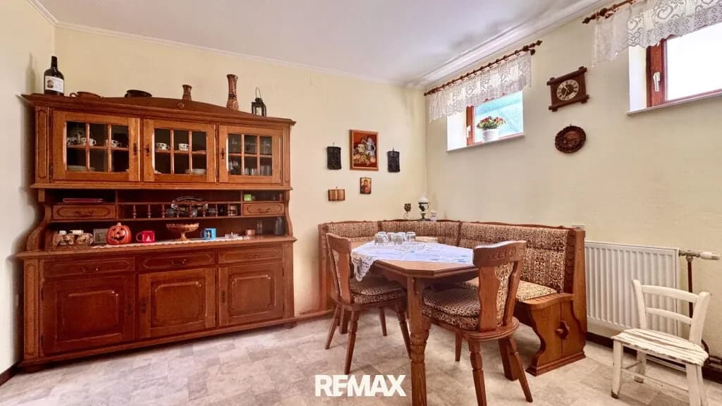 6-Zimmer-Haus kaufen in Gänserndorf – 140 m², € 155.000 – Bild 3 von 21