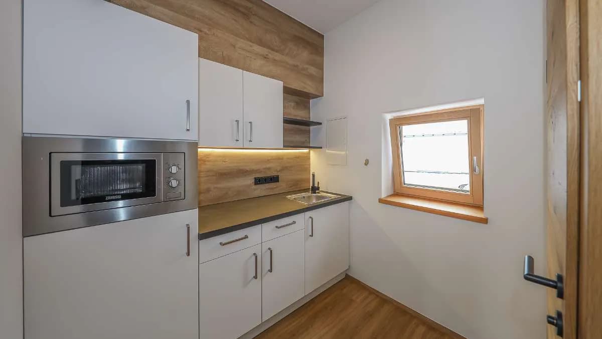 1-Zimmer-Gewerbeimmobilie kaufen in Kitzbühel – 22 m², € 370.000 – Bild 6 von 9