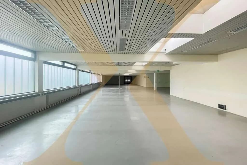 Gewerbeimmobilie mieten in Linz Land – 758 m², € 3.647