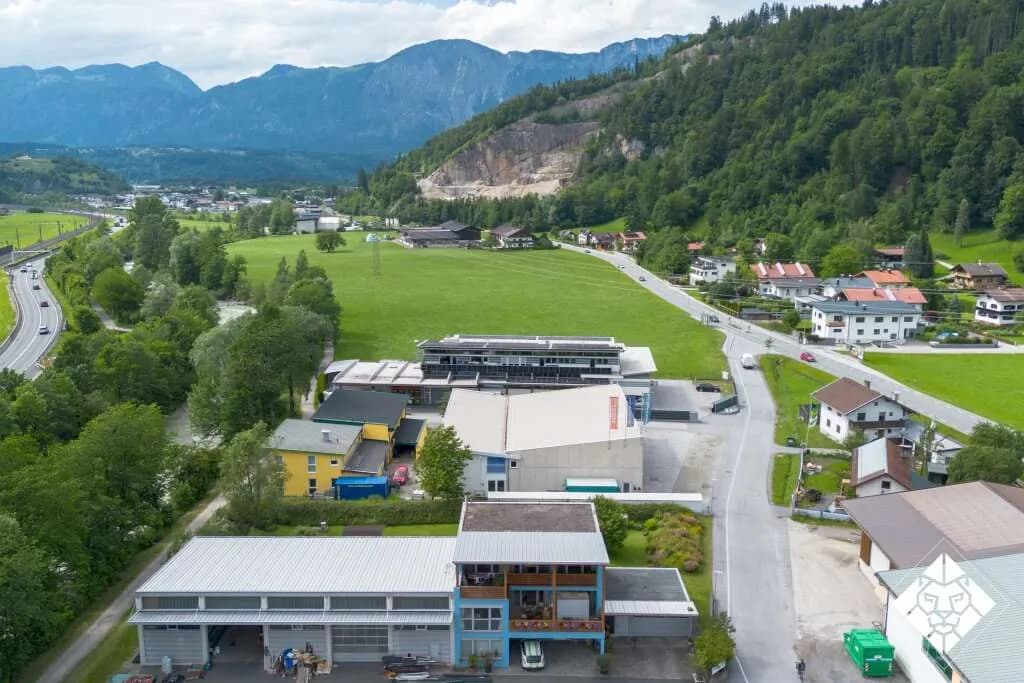 8-Zimmer-Gewerbeimmobilie kaufen in Kufstein – 815 m², € 1.590.000 – Bild 3 von 31