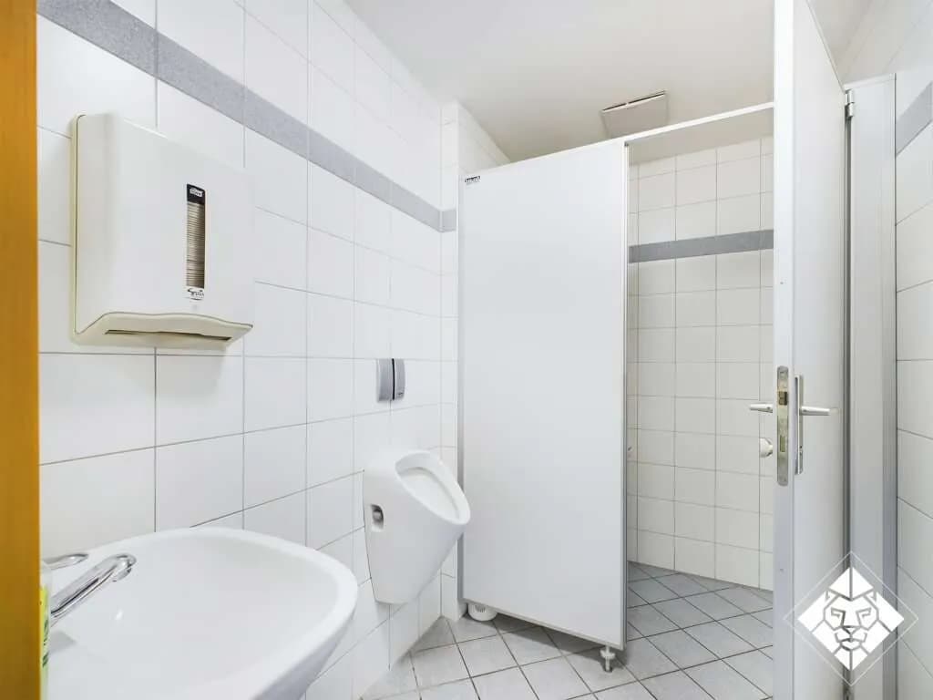 8-Zimmer-Gewerbeimmobilie kaufen in Kufstein – 815 m², € 1.590.000 – Bild 12 von 31