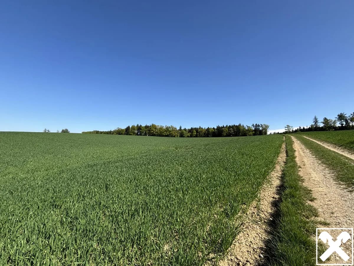 Grundstück kaufen in Linz Land – 72 000 m², € 1.944.000