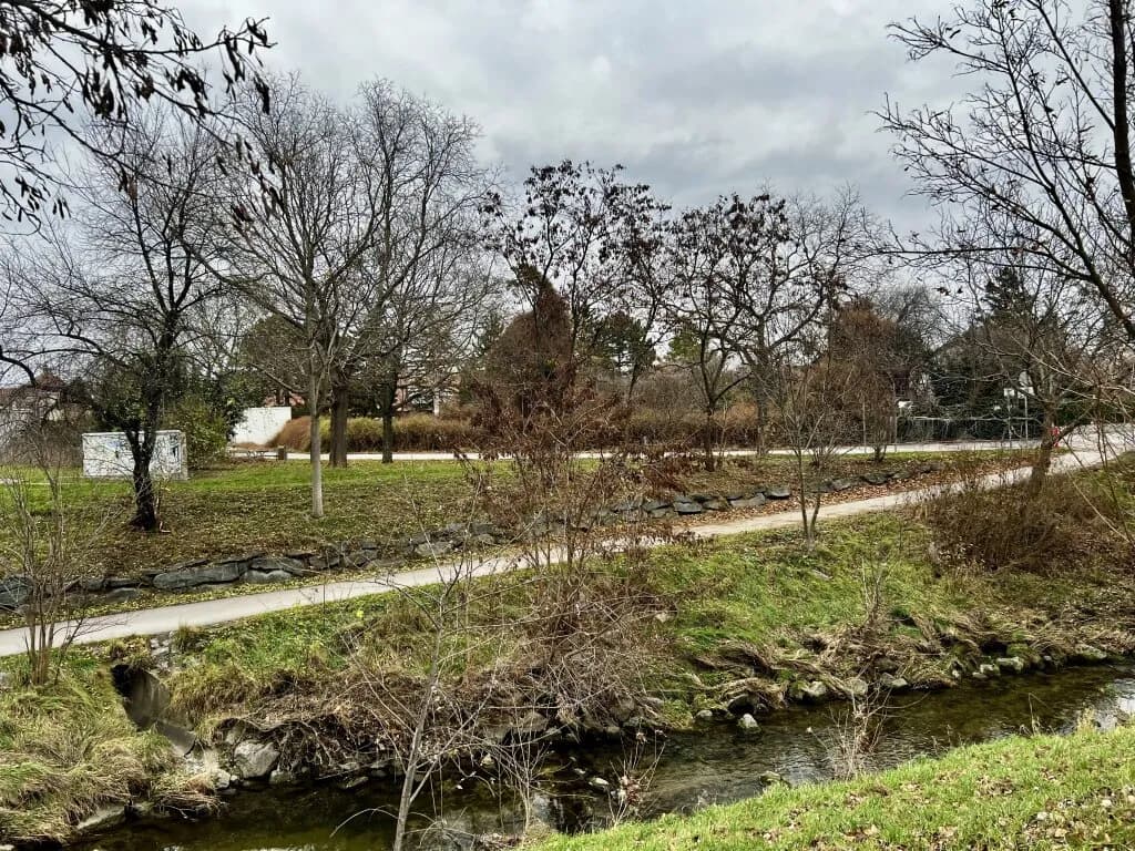 Grundstück kaufen in Wien – 1 283 m², € 1.550.000 – Bild 2 von 5