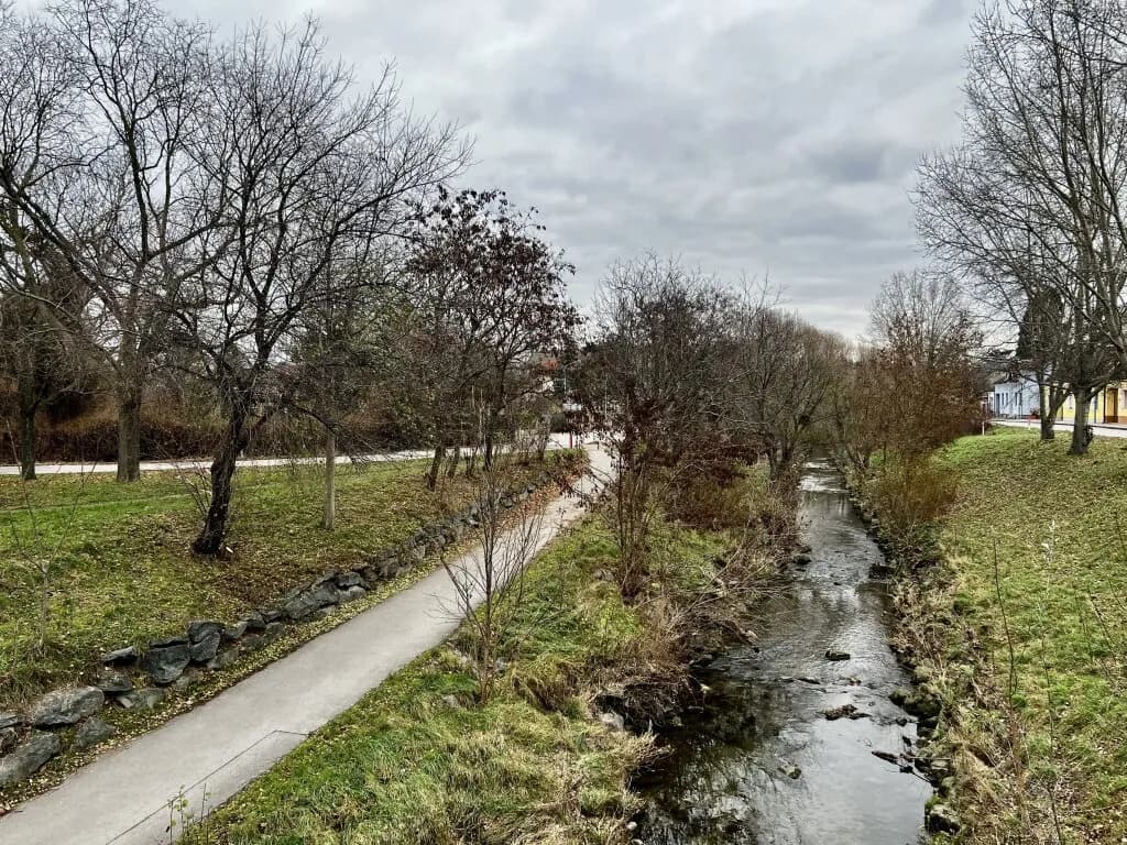 Grundstück kaufen in Wien – 1 283 m², € 1.550.000 – Bild 4 von 5
