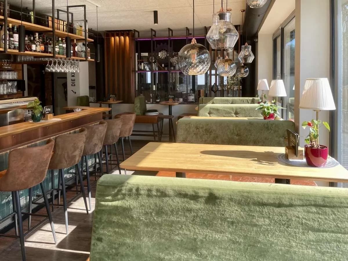 Gewerbeimmobilie mieten in Kufstein – 162 m², € 6.500 – Bild 2 von 13