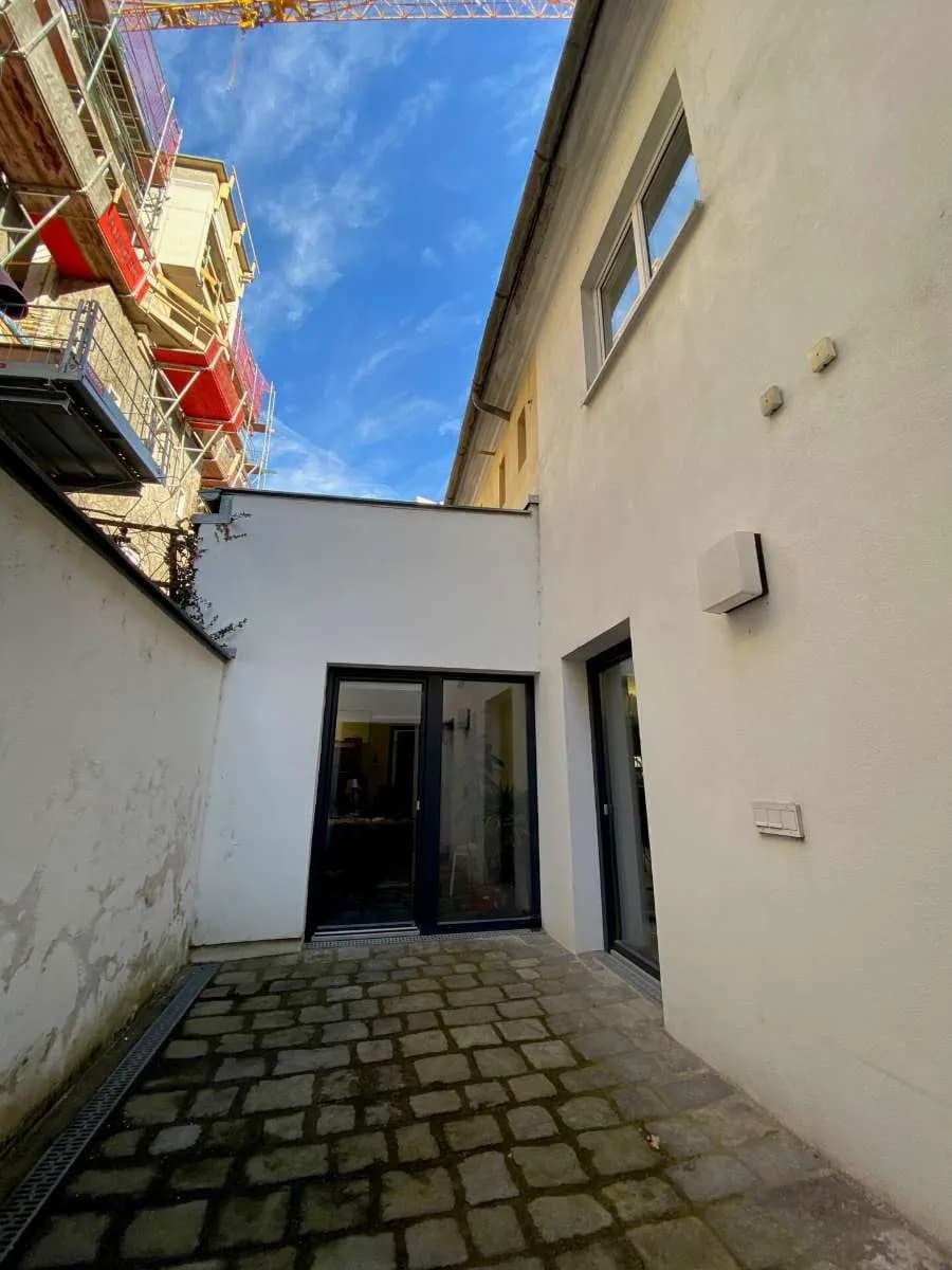 8-Zimmer-Gewerbeimmobilie mieten in Linz – 211 m², € 3.039 – Bild 11 von 16