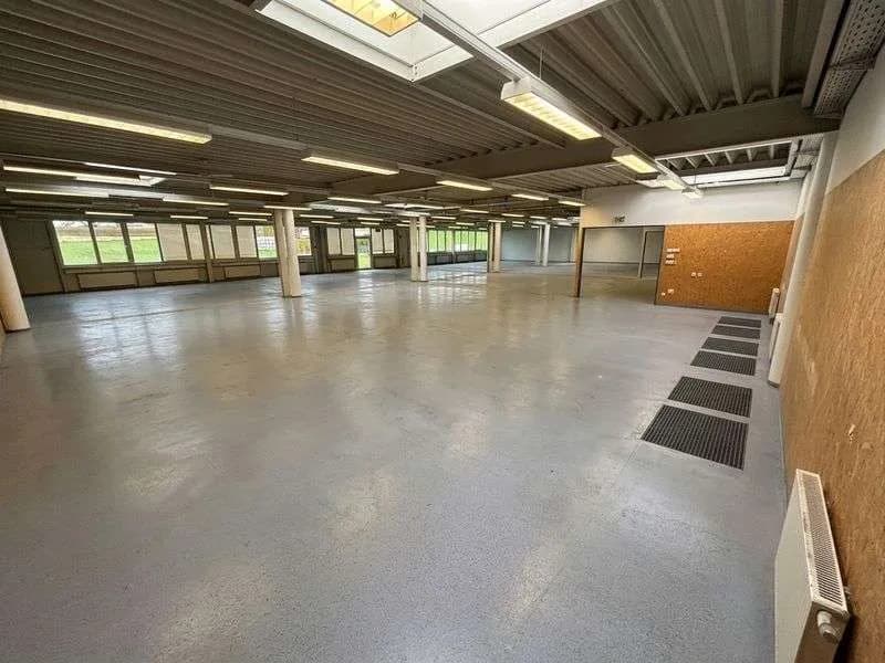 1-Zimmer-Gewerbeimmobilie mieten in Weiz – 938 m², € 11.894 – Bild 19 von 26