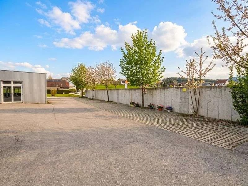 1-Zimmer-Gewerbeimmobilie mieten in Weiz – 938 m², € 11.894 – Bild 23 von 26