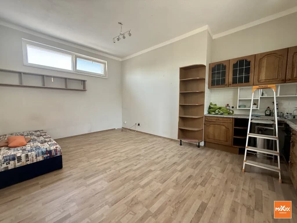 9-Zimmer-Haus kaufen in Eisenstadt - Umgebung – 320 m², € 599.000 – Bild 9 von 19