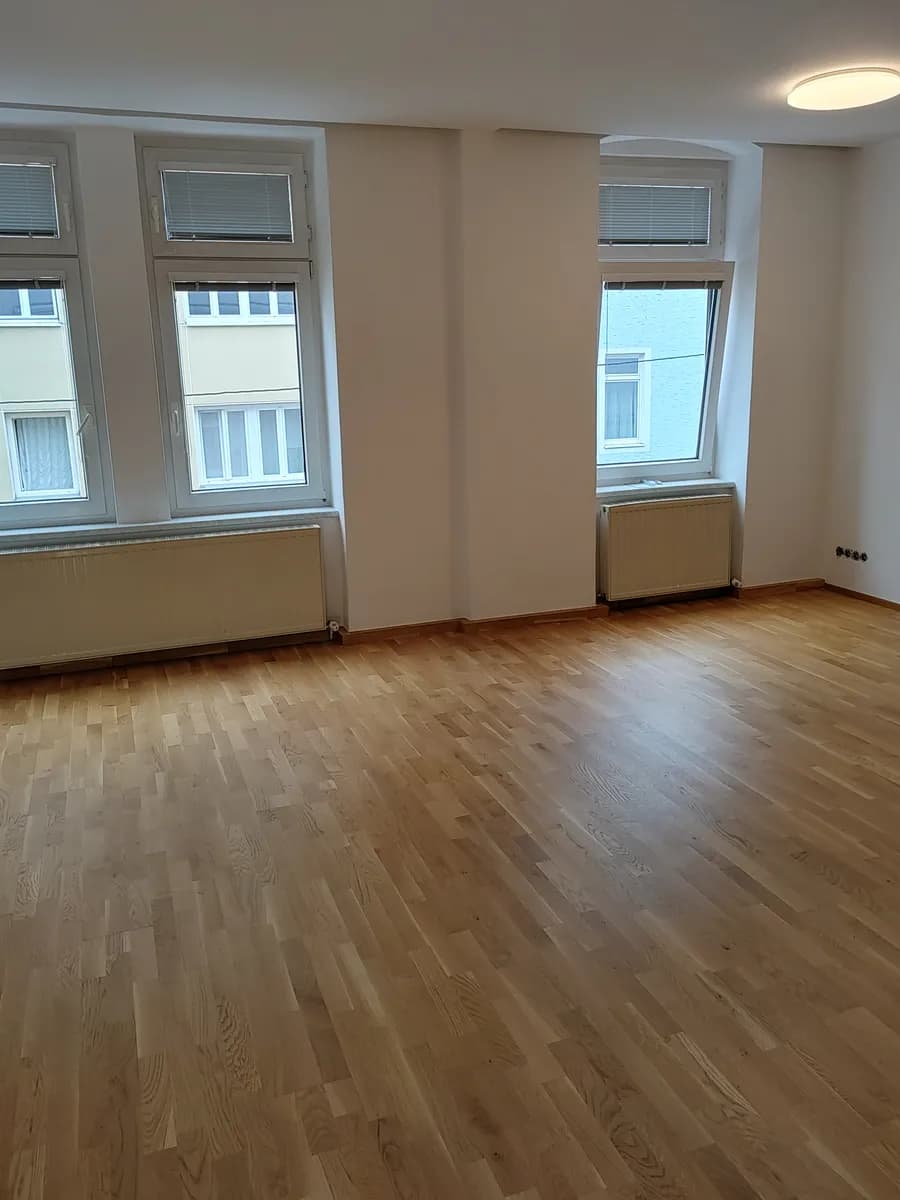 2-Zimmer-Wohnung mieten in Linz – 66 m², € 750 – Bild 2 von 8