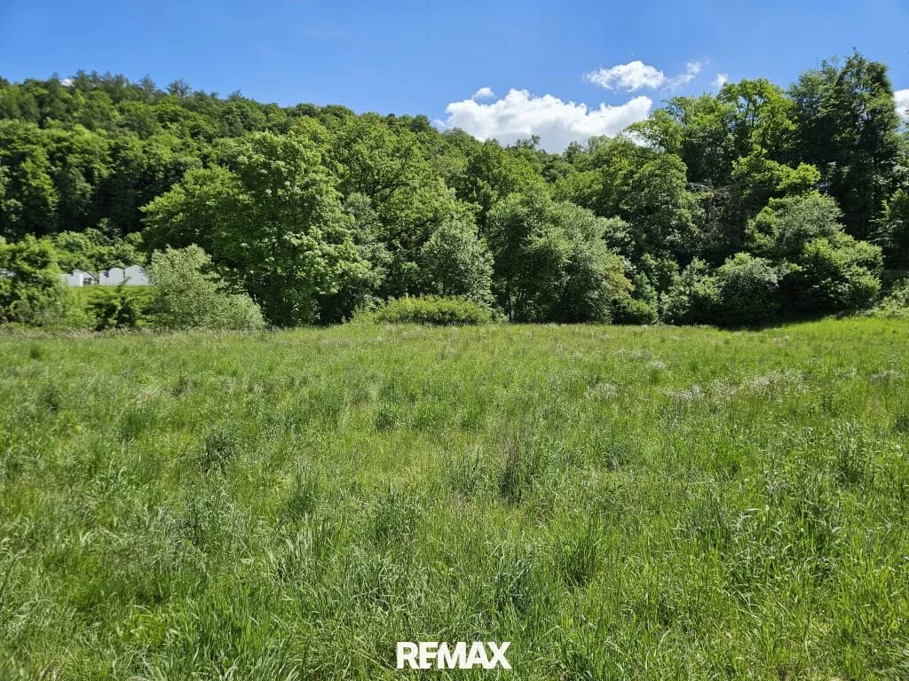 Grundstück kaufen in Braunau am Inn – 806 m², € 185.000