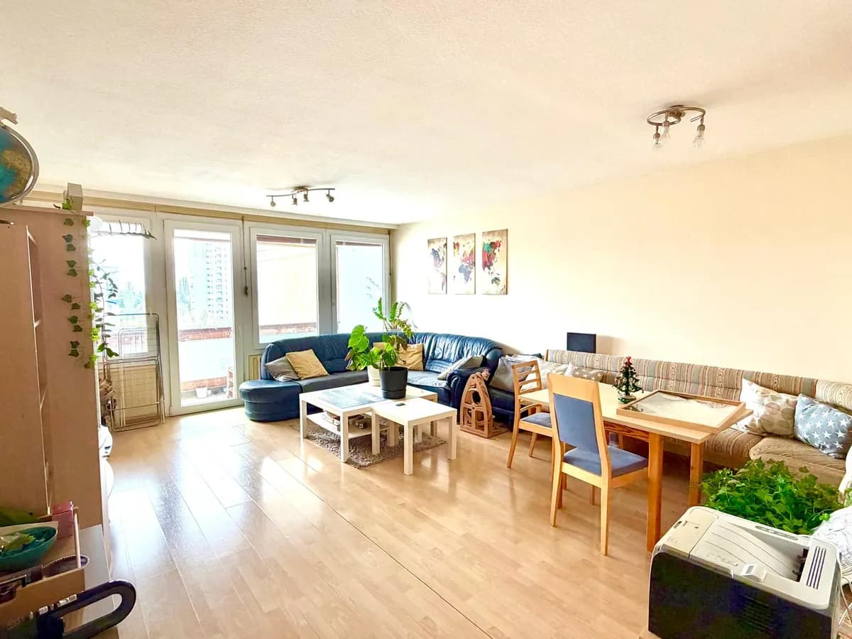 4-Zimmer-Wohnung mieten in Graz – 90 m², € 320 – Bild 8 von 9