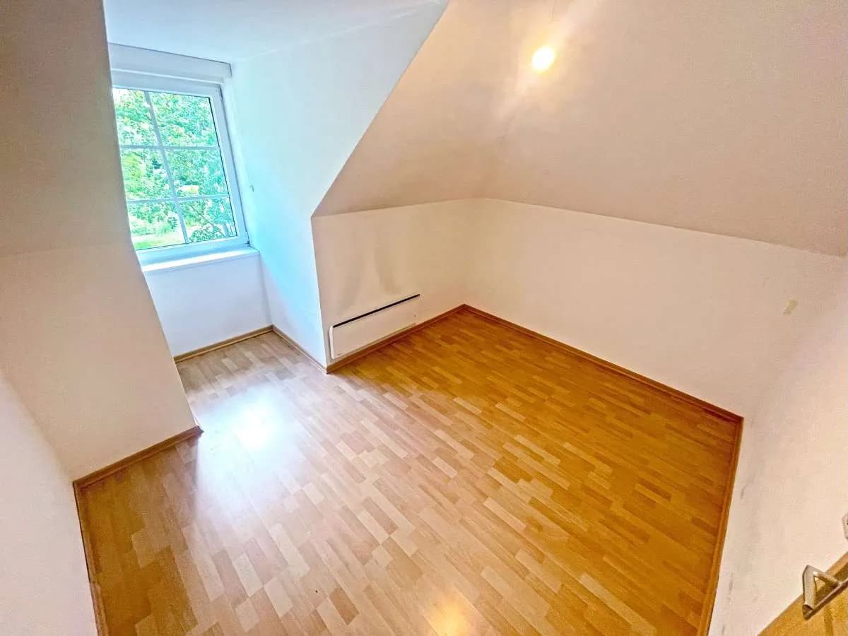 3-Zimmer-Wohnung mieten in Neunkirchen – 76,96 m², € 682 – Bild 5 von 12
