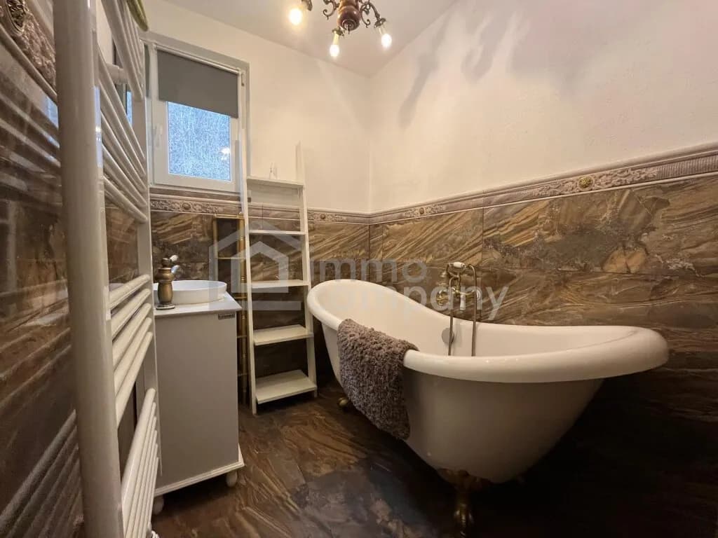 6-Zimmer-Haus kaufen in Neunkirchen – 150 m², € 325.000 – Bild 4 von 10