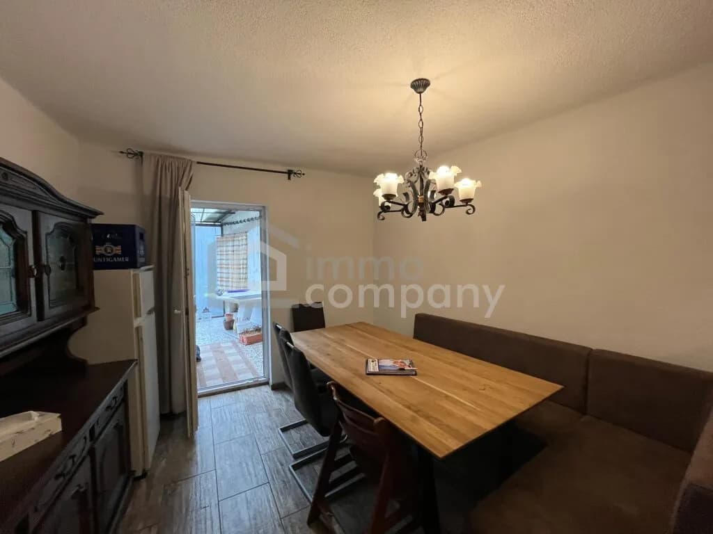 6-Zimmer-Haus kaufen in Neunkirchen – 150 m², € 325.000 – Bild 6 von 10