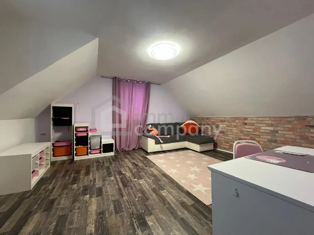 6-Zimmer-Haus kaufen in Neunkirchen – 150 m², € 325.000 – Bild 7 von 10