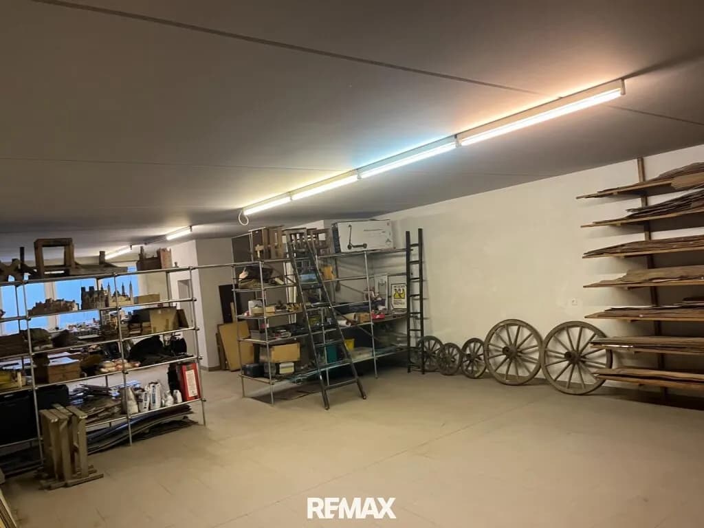 10-Zimmer-Gewerbeimmobilie kaufen in Wien – 331 m², € 1.850.000 – Bild 22 von 32
