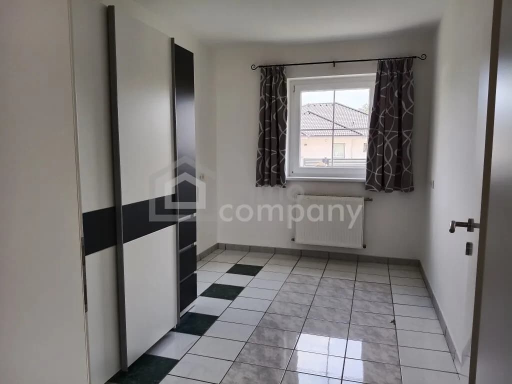 7-Zimmer-Haus kaufen in Neunkirchen – 169,2 m², € 320.000 – Bild 9 von 13