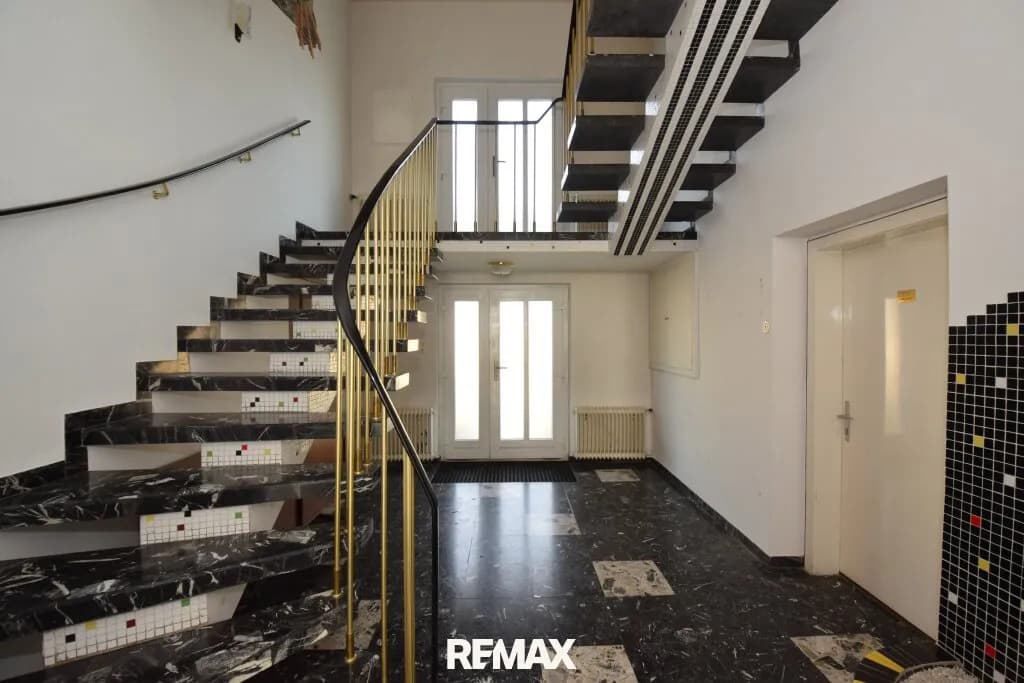 11-Zimmer-Haus kaufen in Melk – 314 m², € 296.000 – Bild 16 von 20