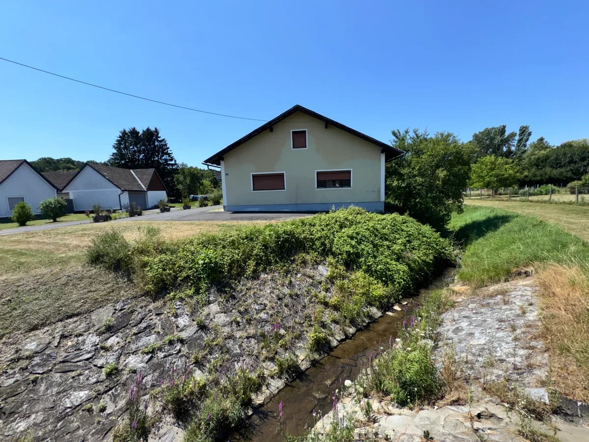 6-Zimmer-Haus kaufen in Jennersdorf – 200 m², € 210.000 – Bild 3 von 65