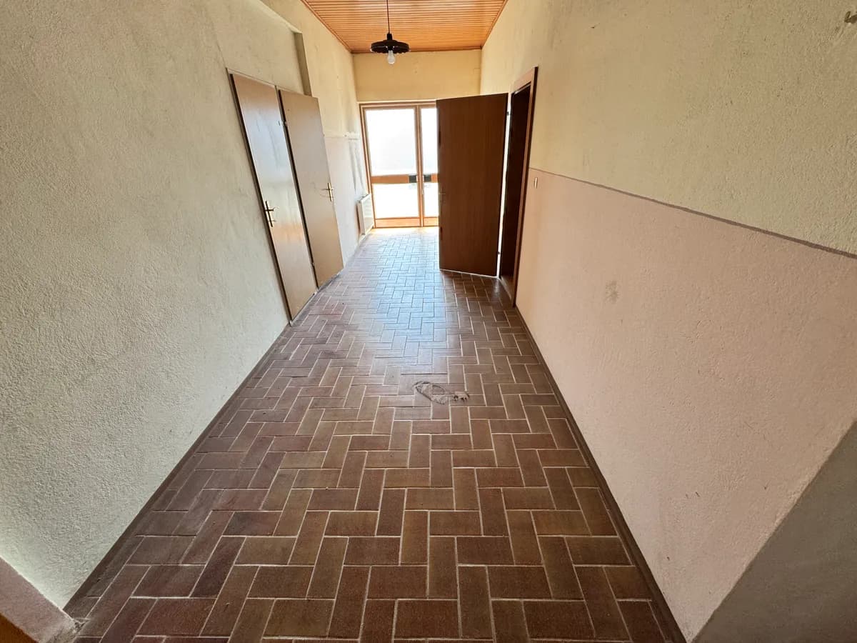 6-Zimmer-Haus kaufen in Jennersdorf – 200 m², € 210.000 – Bild 6 von 65