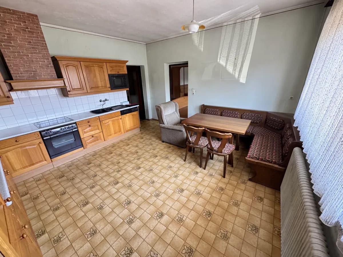 6-Zimmer-Haus kaufen in Jennersdorf – 200 m², € 210.000 – Bild 15 von 65