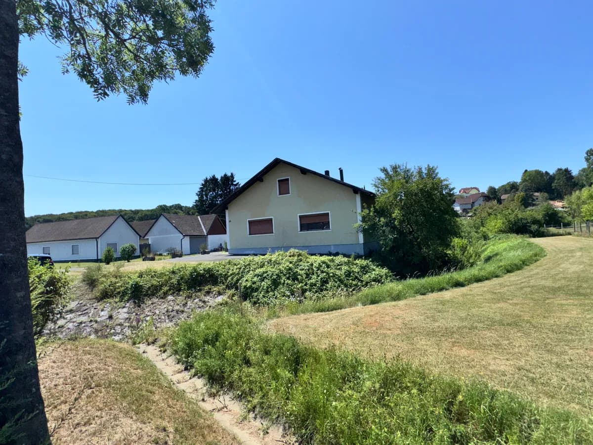 6-Zimmer-Haus kaufen in Jennersdorf – 200 m², € 210.000 – Bild 22 von 65