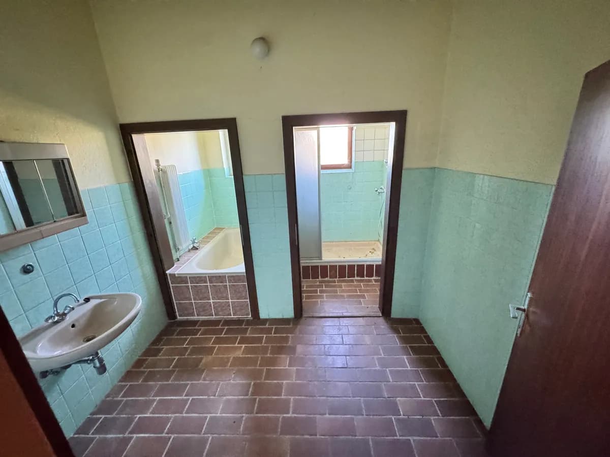 6-Zimmer-Haus kaufen in Jennersdorf – 200 m², € 210.000 – Bild 40 von 65