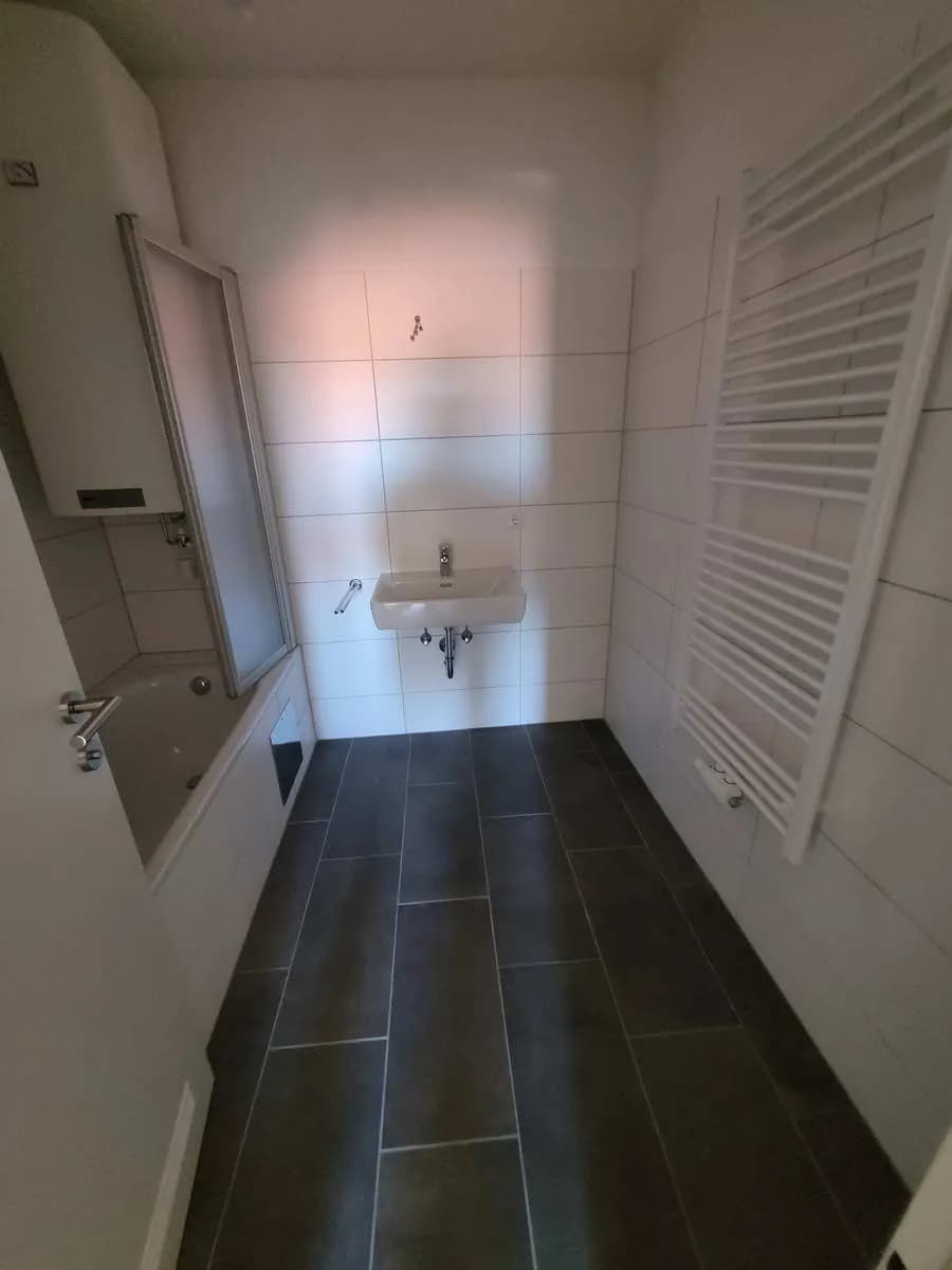 4-Zimmer-Wohnung mieten in Rohrbach – 85,06 m², € 670 – Bild 8 von 9