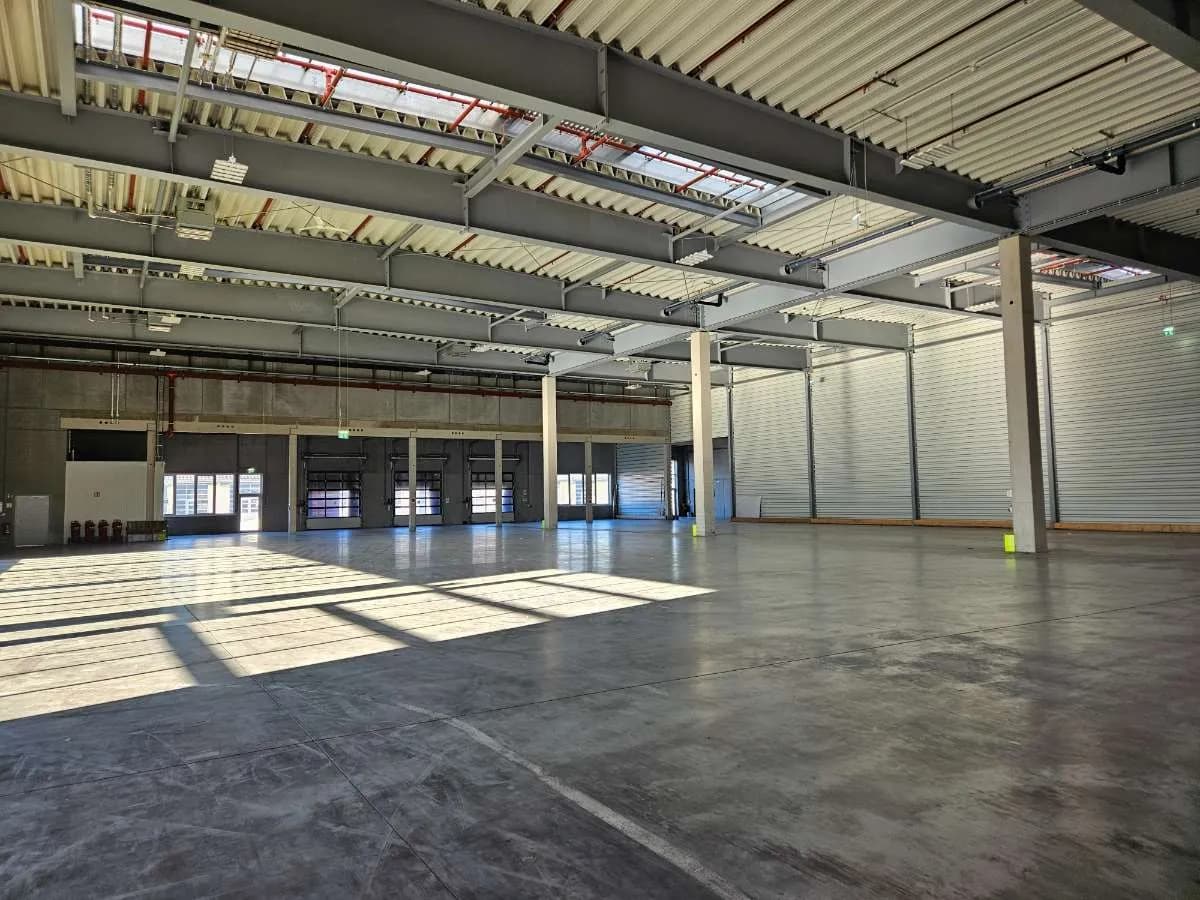 Immobilie mieten in Korneuburg – 3 000 m², € 8 – Bild 6 von 7