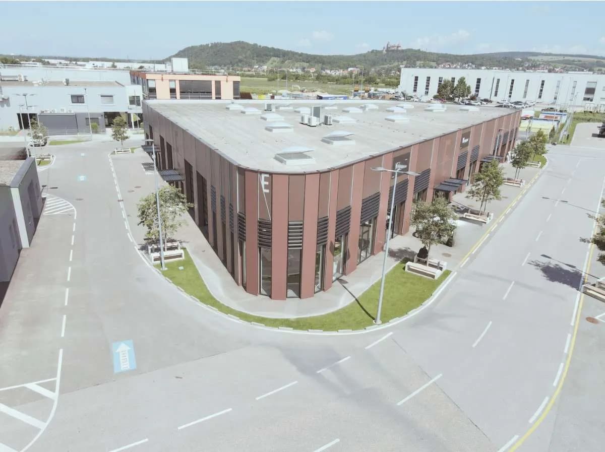 Gewerbeimmobilie mieten in Korneuburg – 500 m², € 14