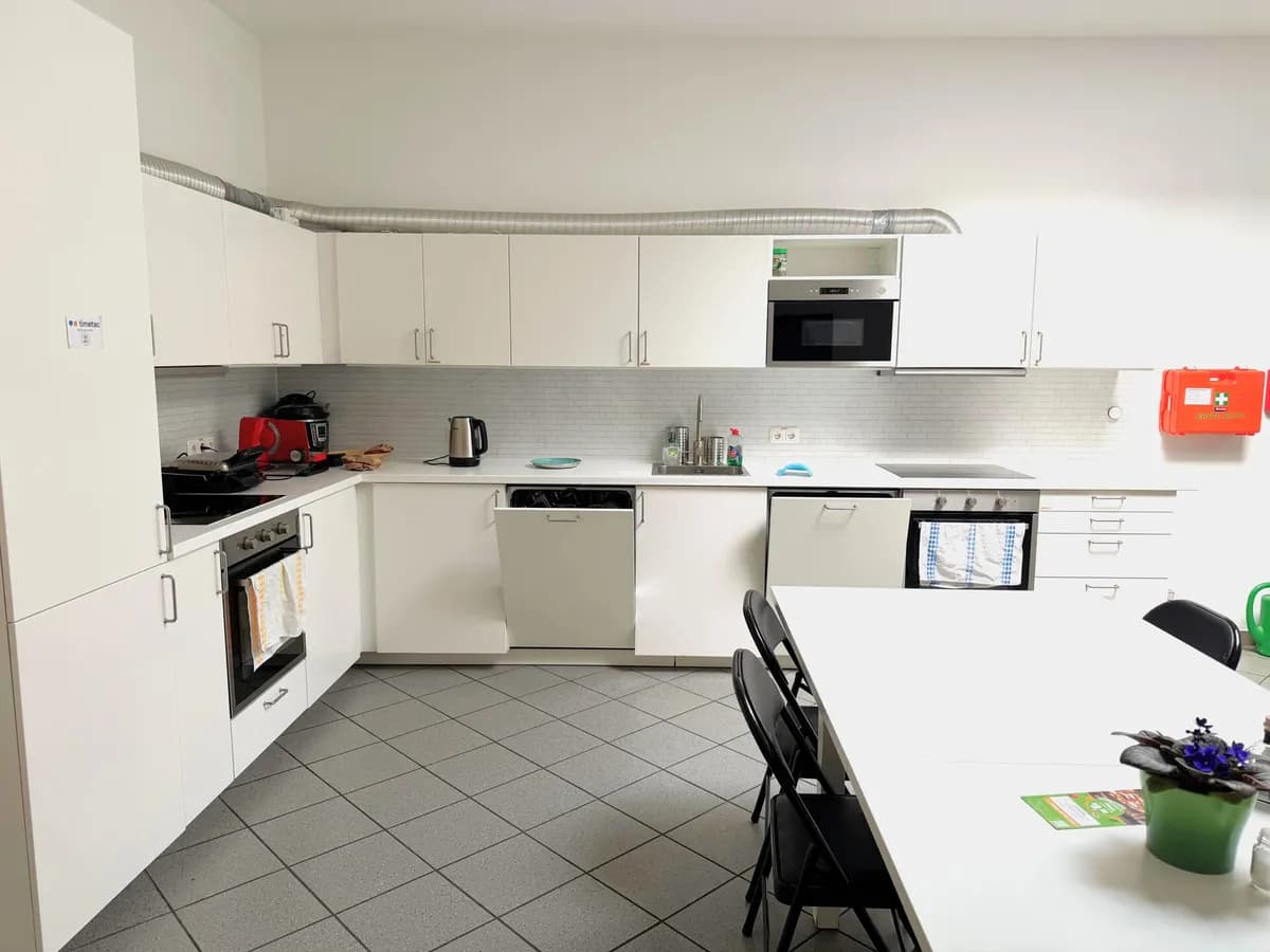 Gewerbeimmobilie mieten in Wien – 907 m² – Bild 6 von 7