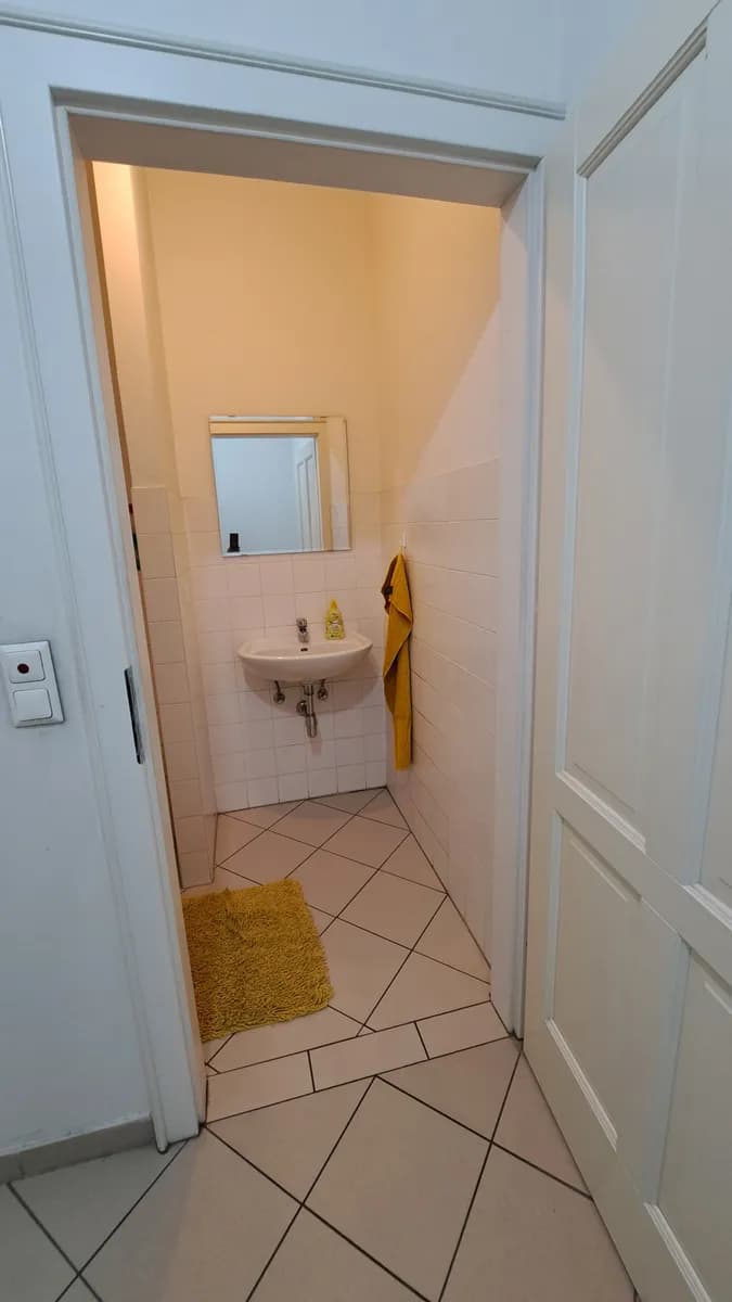2-Zimmer-Gewerbeimmobilie mieten in Wien – 45 m², € 857 – Bild 7 von 15