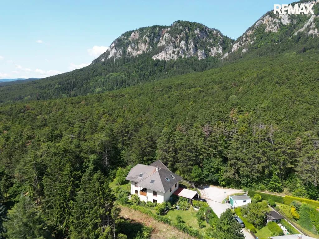 7-Zimmer-Haus kaufen in Wiener Neustadt Land – 258,35 m², € 699.000 – Bild 2 von 38
