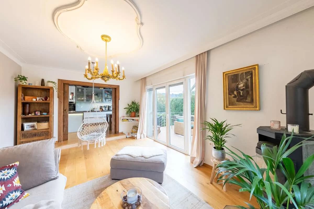 8-Zimmer-Haus kaufen in Salzburg-Umgebung – 245 m², € 1.095.000 – Bild 2 von 30
