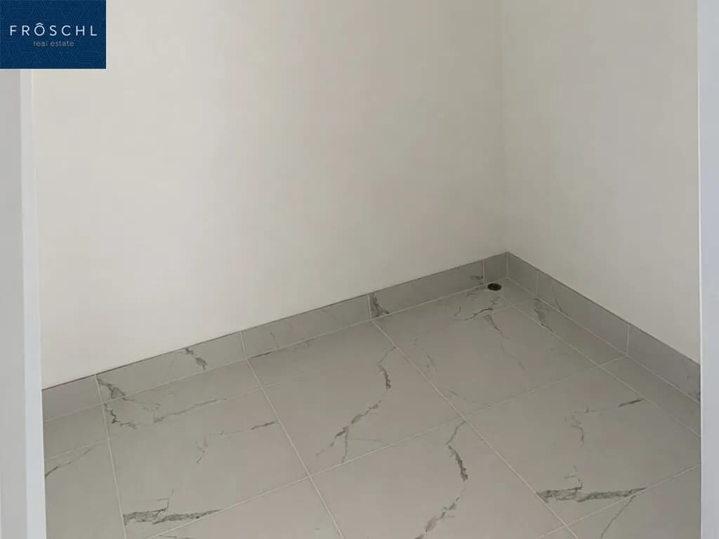 18-Zimmer-Gewerbeimmobilie kaufen in Neunkirchen – 553 m², € 630.000 – Bild 4 von 25