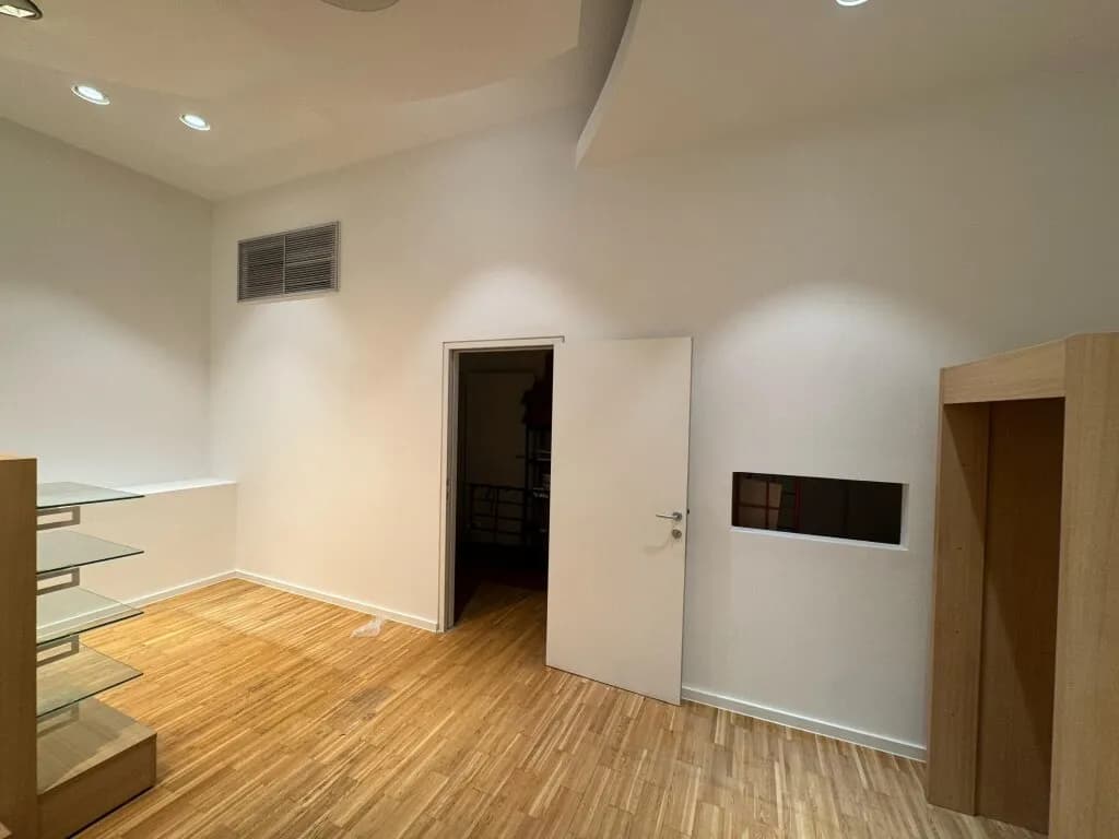 Gewerbeimmobilie mieten in Baden – 92 m², € 1.633 – Bild 5 von 13