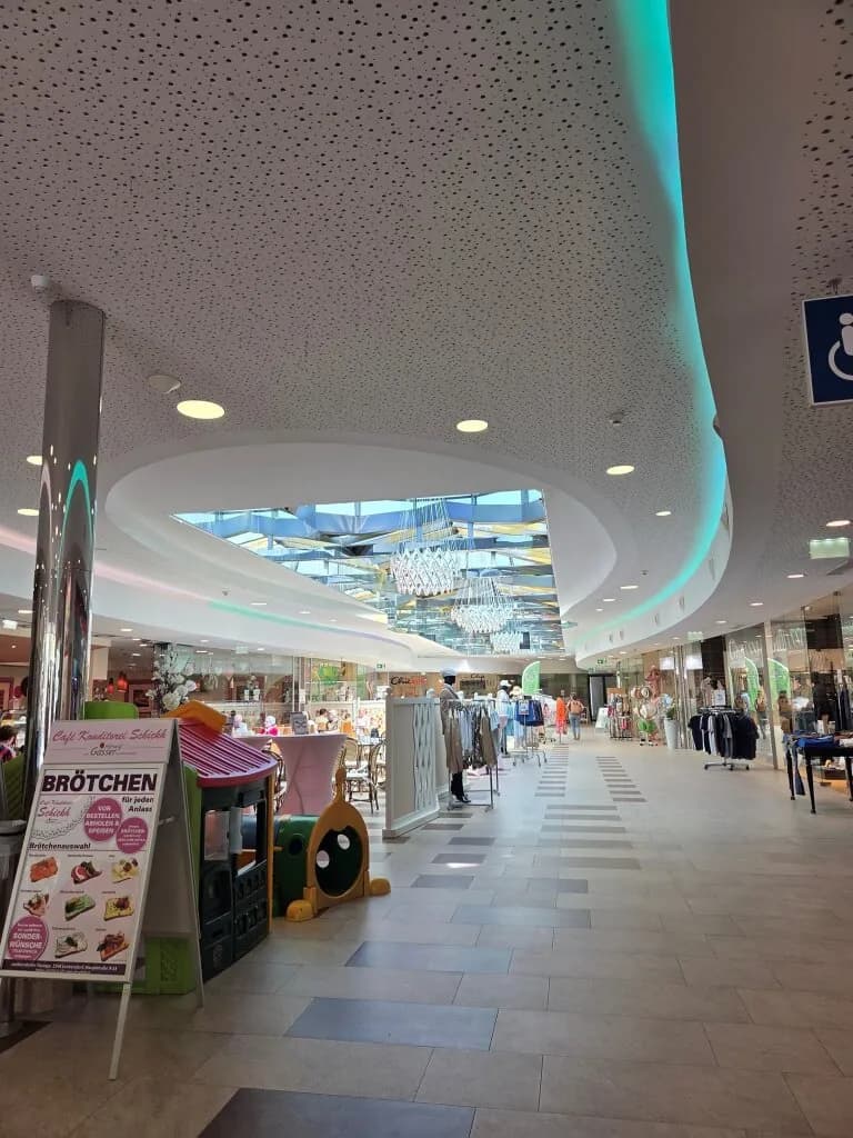 Gewerbeimmobilie mieten in Baden – 92 m², € 1.633 – Bild 10 von 13