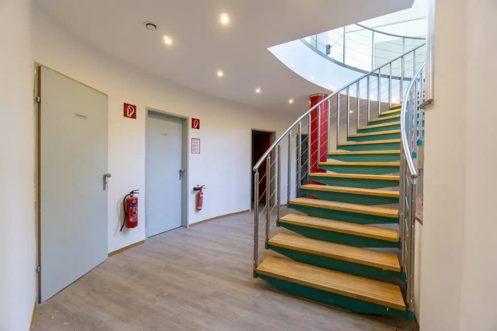 Gewerbeimmobilie kaufen in Sankt Pölten Land – 219 m², € 375.000 – Bild 5 von 8