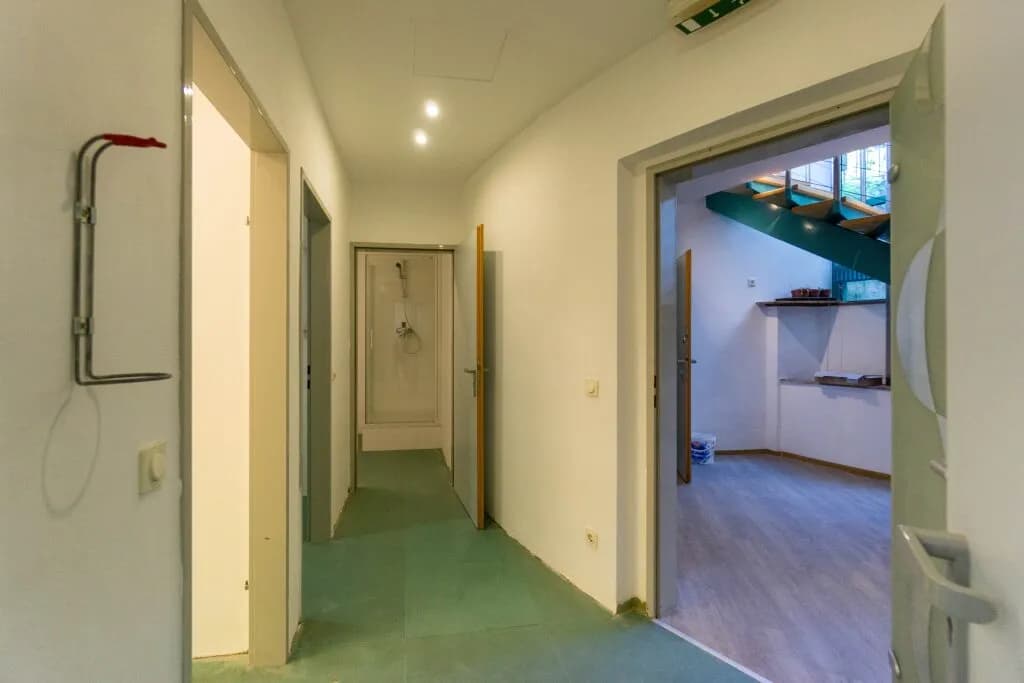 Gewerbeimmobilie mieten in Sankt Pölten Land – 219 m², € 2.430 – Bild 6 von 8