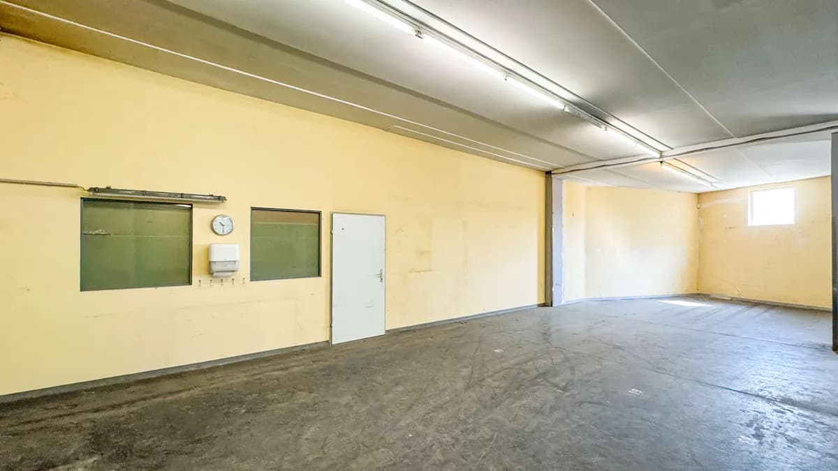 Gewerbeimmobilie mieten in Wien – 222 m², € 2.154 – Bild 2 von 9