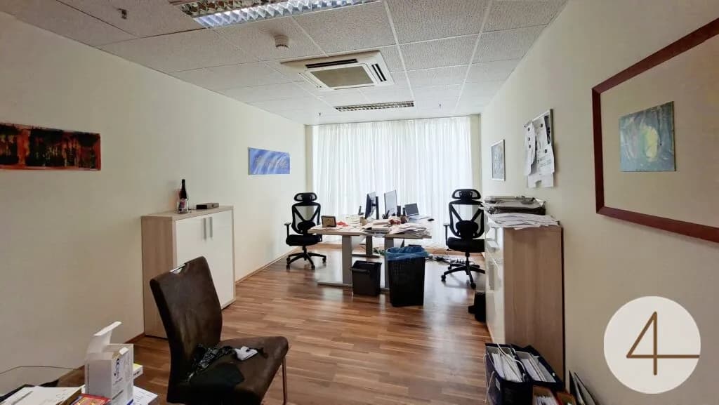 Gewerbeimmobilie mieten in Sankt Pölten – 155 m², € 1.854 – Bild 2 von 11
