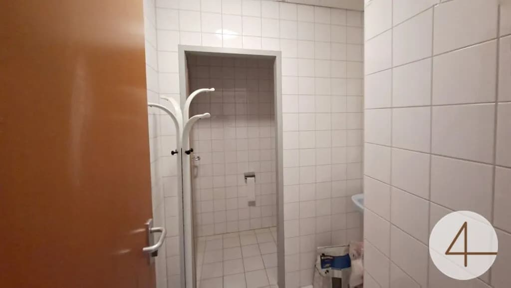 Gewerbeimmobilie mieten in Sankt Pölten – 155 m², € 1.854 – Bild 9 von 11