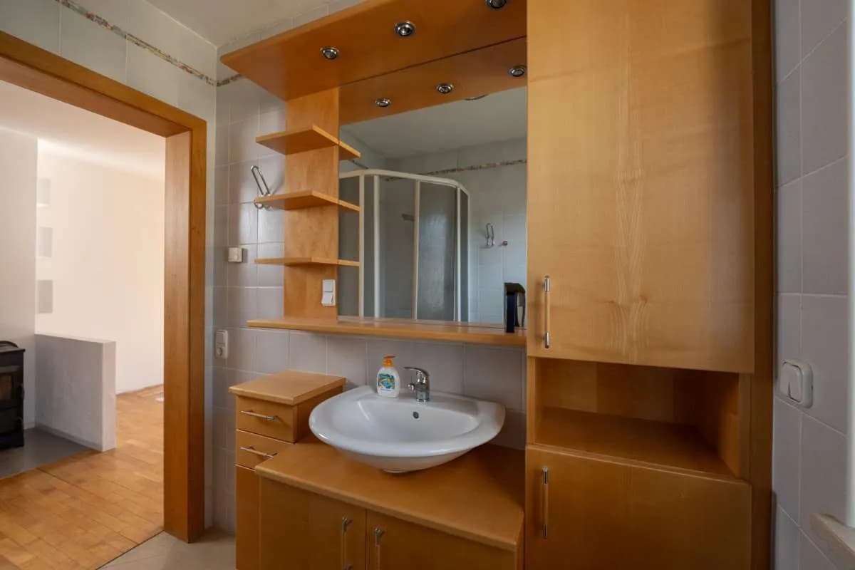 13-Zimmer-Gewerbeimmobilie kaufen in Urfahr-Umgebung – 320 m², € 795.000 – Bild 14 von 51