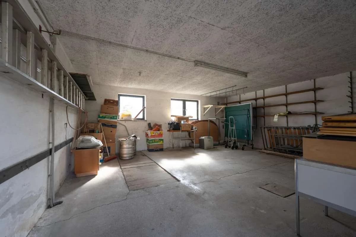 13-Zimmer-Gewerbeimmobilie kaufen in Urfahr-Umgebung – 320 m², € 795.000 – Bild 39 von 51