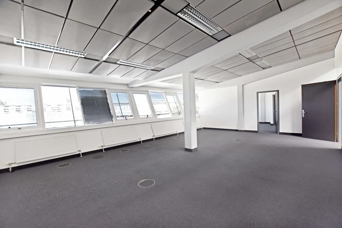 Gewerbeimmobilie mieten in Wien – 3 250 m², € 8 – Bild 4 von 14